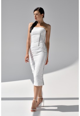 Біла сукня футляр довжини міді
