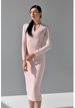 Сукня-футляр в кольорі нюд довжини міді