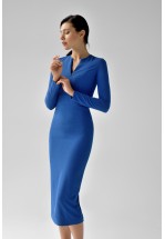 Синя ділова сукня по фігурі