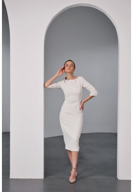 Елегантна біла сукня міді