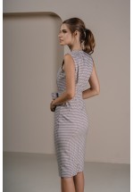 Сукня по фігурі в діловому стилі