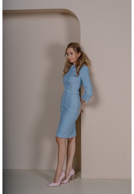 Елегантна сукня міді із вишуканого твіду