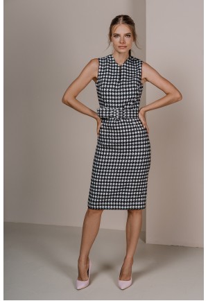 Елегантна сукня-футляр з фактурою "п'є де пуль"  