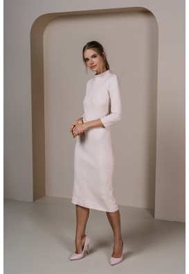 Трикотажна тепла сукня довжини міді