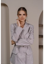 Класичний жакет в діловому стилі