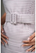 Сукня по фігурі в діловому стилі