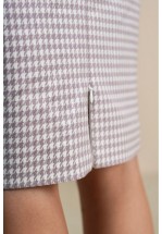 Сукня по фігурі в діловому стилі