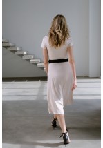 Шовкова сукня в кольорі нюд