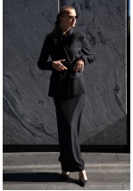 Чорний жакет із поясом