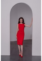 Елегантна червона сукня-футляр
