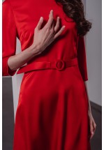 Яскраво-червона коктейльна сукня міді 
