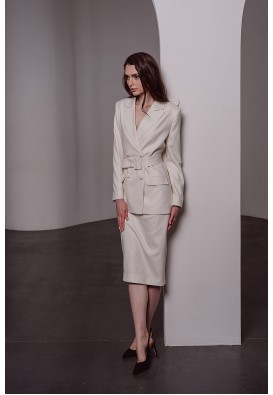 Елегантна біла спідниця