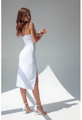Білий сарафан довжини міді