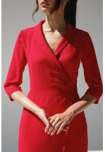 Червона сукня міді на запах