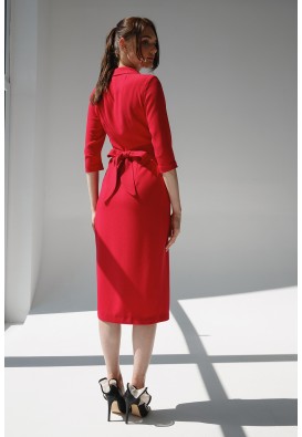 Червона сукня міді на запах