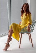 Жовта шифонова сукня з відкритою спиною