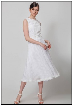 Легкое молочное платье миди 