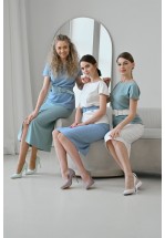 Блакитна класична спідниця