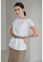 Класичний подовжений топ білого кольору