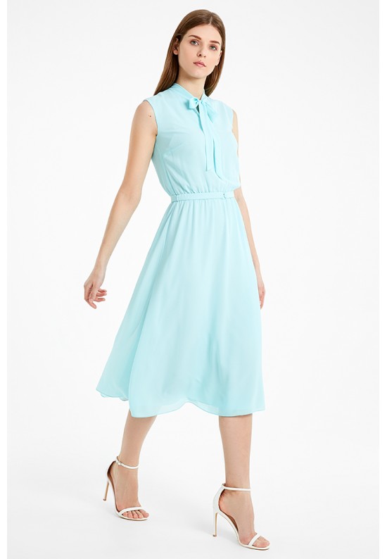 Летнее мятное платье миди