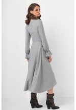 Стильна сукня міді