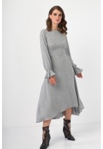 Стильна сукня міді