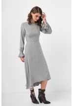 Стильна сукня міді