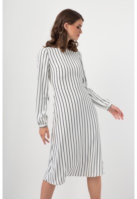 Стильна сукня міді у смужку