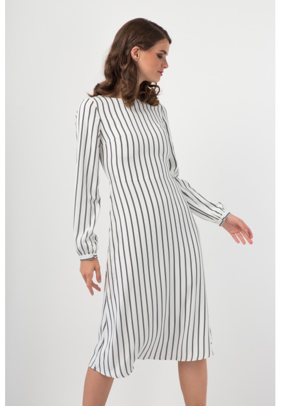 Стильна сукня міді у смужку