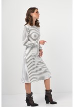 Стильна сукня міді у смужку