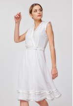 Повітряна сукня на запах