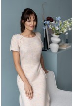 Бежева сукня із твіду оздоблена бахромою