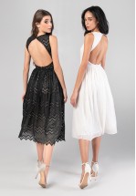 Шикарное черное платье с открытой спиной