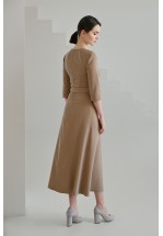 Стильна сукня міді