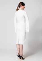 Біла сукня-футляр з рукавами-кльош