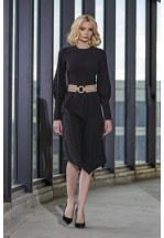 Чорна ділова сукня