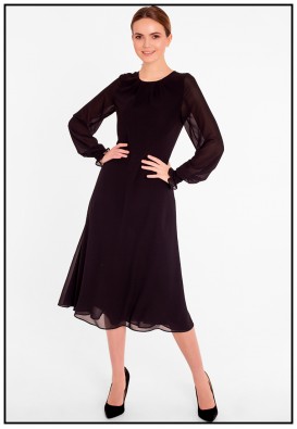 Чорна коктейльна сукня міді