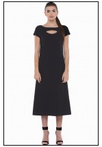 Черное платье А-силуэта