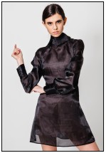 Чорна сукня міні з органзи