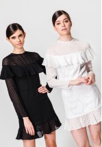 Чорна шифонова сукня з воланами