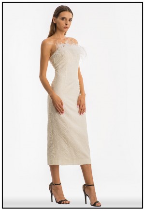 Ексклюзивна біла сукня зі страусиним пір'ям