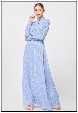 Голубое платье макси с рукавами