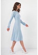 Блакитна сукня міді у смужку