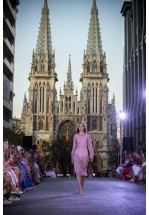 Коктейльное платье цвета пыльной розы