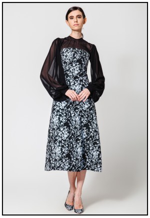 Коктейльна сукня міді з жаккарду