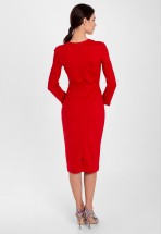 Красное платье-футляр