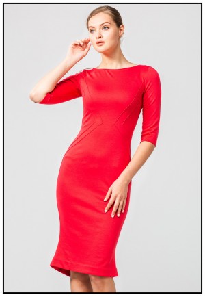 Червона сукня-футляр