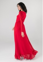 Червона довга сукня