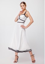Легкий сарафан миди молочного цвета