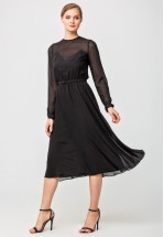 Легка сукня з чорного шифону